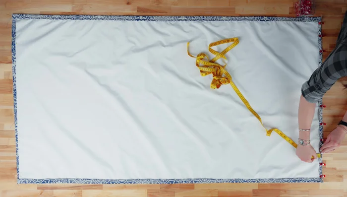 Sew the bottom hem with a 1/2-inch seam allowance.