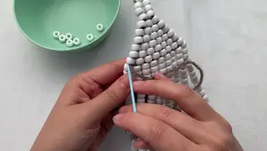 Beginner's Brick Stitch Fringe Earrings Tutorial: The Easiest Method