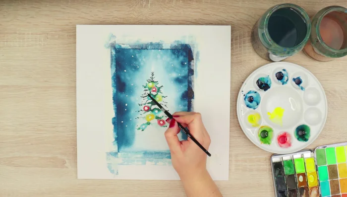 Let the tree paint dry completely.