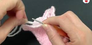 Crochet Baby Booties (6-9 Months): Easy Tutorial with Size Adjustments!