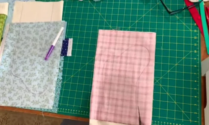 Clip into curves to ease turning and shaping.