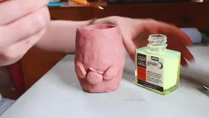 DIY Adorable Pinch Pot Vases: Two Easy Techniques for Beginners