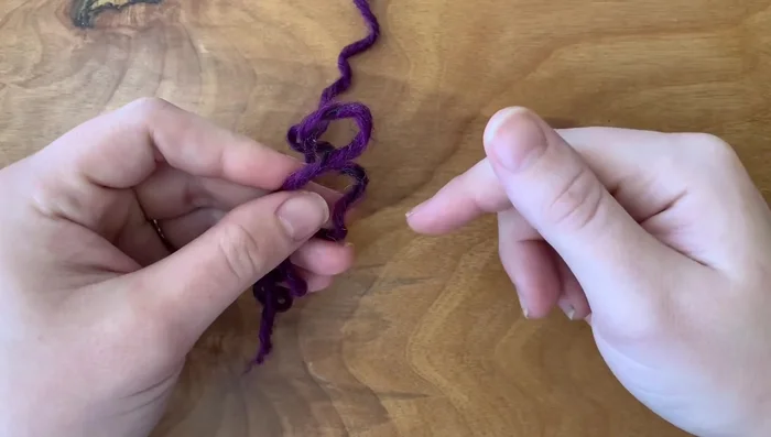 Longtail cast on. The exact number of stitches will depend on your chosen size; check the pattern for details.