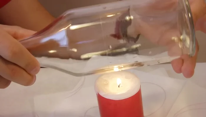 Repeat steps 3 and 4 until the bottle splits.