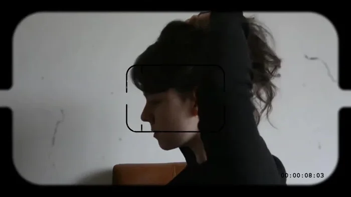 Trace the profile photos onto watercolor paper (or black craft paper). Refine the details of the sketches.