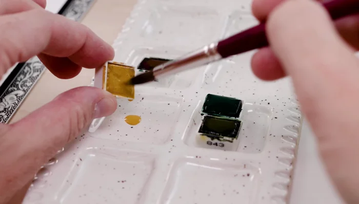 Transfer wet paint onto your palette.