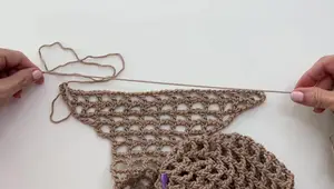 Easy Summer Tote Bag: Double Crochet Mesh Stitch Tutorial