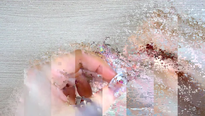 Sew the upper wings to the corners of the lower wings using monofilament.