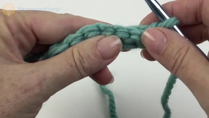 Repeat steps 4 and 5 until the work measures 16 or 17 inches (40.5 or 43 cm).