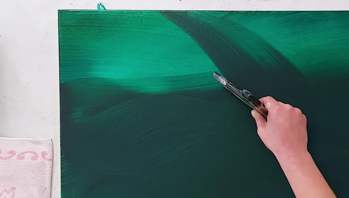 Create brush strokes to shape the composition and add highlights by pressing harder for more intense color.