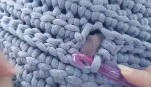 Crochet Linked Double Crochet Pouf Tutorial: A Quick & Easy Guide