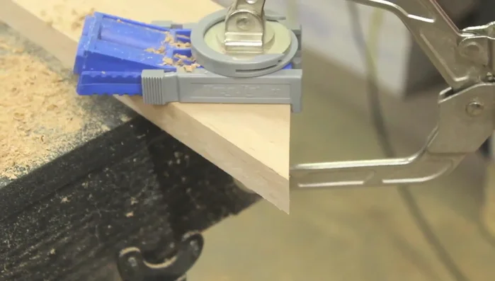 Assemble the frame using pocket holes, wood glue, and pocket screws.