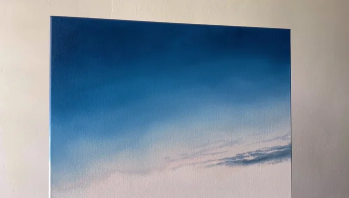 Add subsequent layers of similar colors to blend brush strokes and create a smoother effect. Use a dry blending brush for smooth transitions.