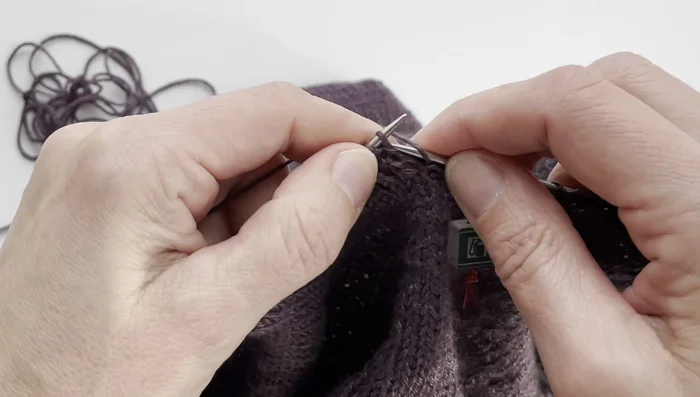 Begin ribbing (knit one, purl one).