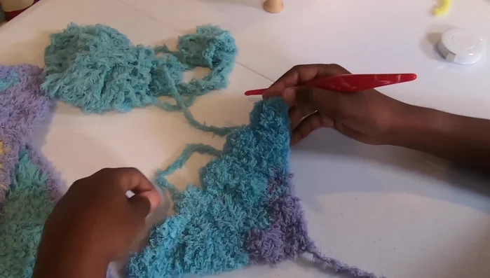 Repeat the decreasing process until you reach the final corner and the other side of the triangle meets the first, forming a square.