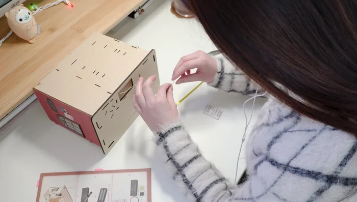 Install the hanging lamp (requiring simple wiring).