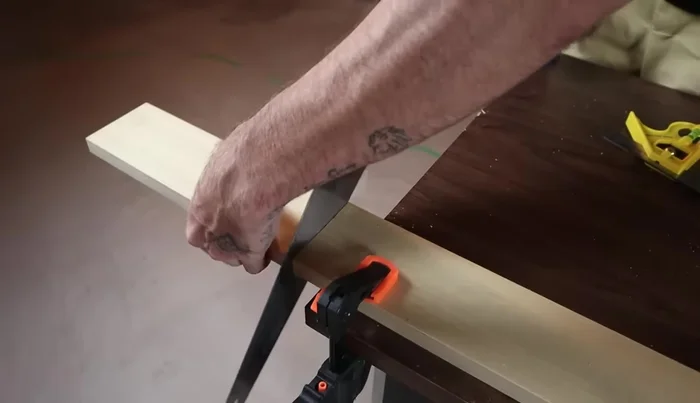 Lay out and cut the two ends. The ends will extend past the sides when assembled.