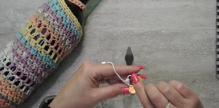 Round 3: Increase to 24 stitches (single crochet in first stitch, 2 single crochets in next stitch, repeat).