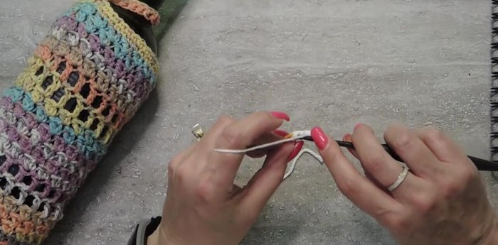 Round 3: Increase to 24 stitches (single crochet in first stitch, 2 single crochets in next stitch, repeat).