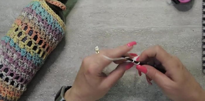 Round 5: Increase to 40 stitches (single crochet in first 2 stitches, 2 single crochets in next stitch, repeat).