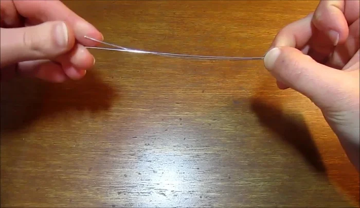 Repeat steps 2-4 with the second wire piece, matching the first one's dimensions for consistency.