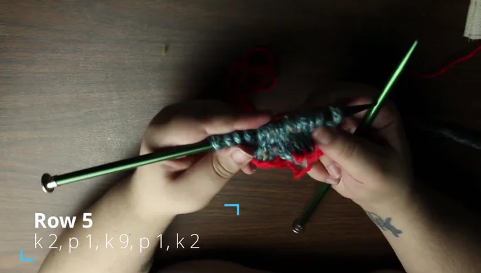 Row 8: Knit 3, purl 9, knit 3.