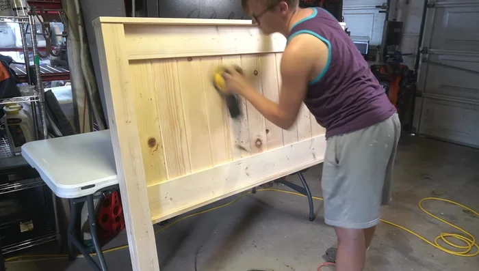 Seal the headboard with a few coats of polyurethane (optional).