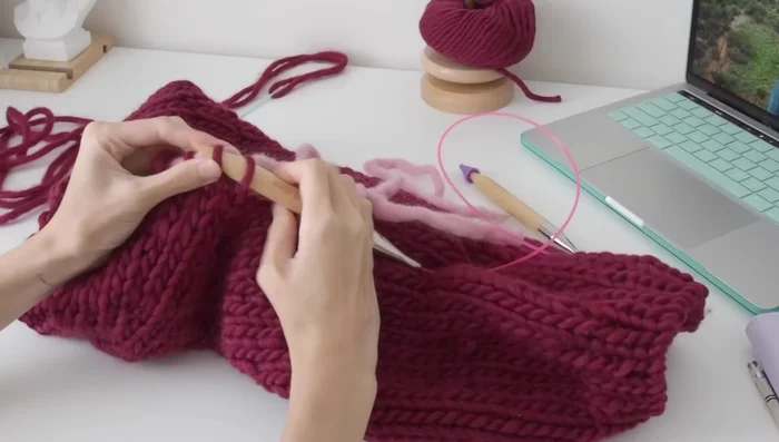 Bind off the cuff using the tubular bind off method.