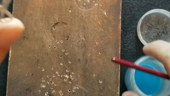 Fire the earrings in a kiln at 1400°F for 90 seconds.