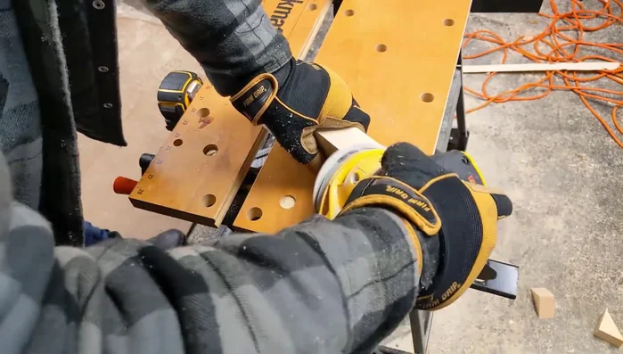 Sand the feet smooth.