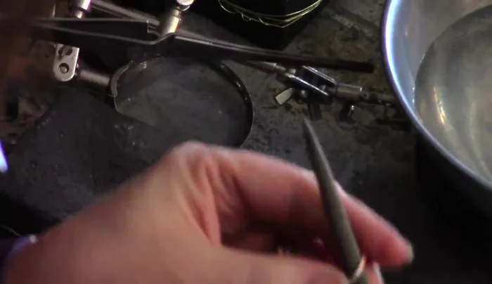 Clean and file: After the ring cools, use a file to smooth the solder joint, removing any excess solder and ensuring a perfectly even surface.