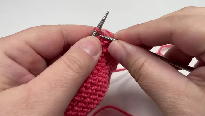 Row 4 (Wrong side): Knit nine stitches, slip marker, purl four stitches, *knit six, purl four; repeat from * to second marker, slip marker, knit eight, slip last stitch purlwise with yarn in front.