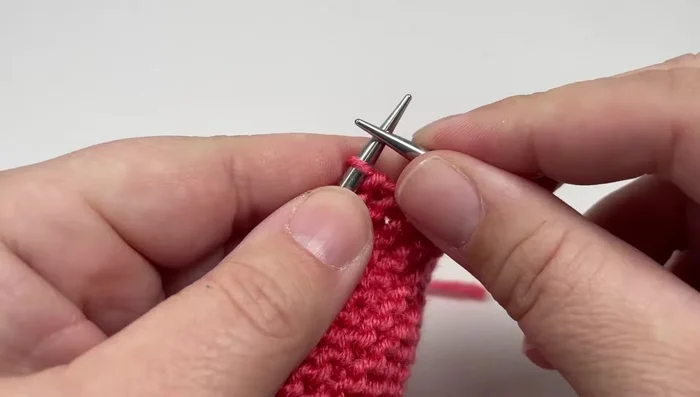 Row 4 (Wrong side): Knit nine stitches, slip marker, purl four stitches, *knit six, purl four; repeat from * to second marker, slip marker, knit eight, slip last stitch purlwise with yarn in front.