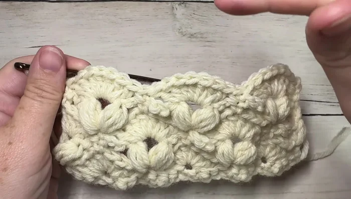 Repeat Rows 3-6 until the scarf measures approximately 63 inches. Finish with one more row of single crochets across.