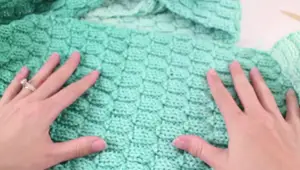 Knitting the Basket Weave Scarf: A Step-by-Step Tutorial