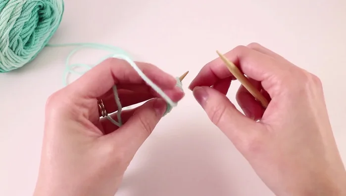 Row 2: Purl the first three stitches. Then repeat the pattern: Knit 2, Purl 2, until the end of the row. Purl the last stitch.