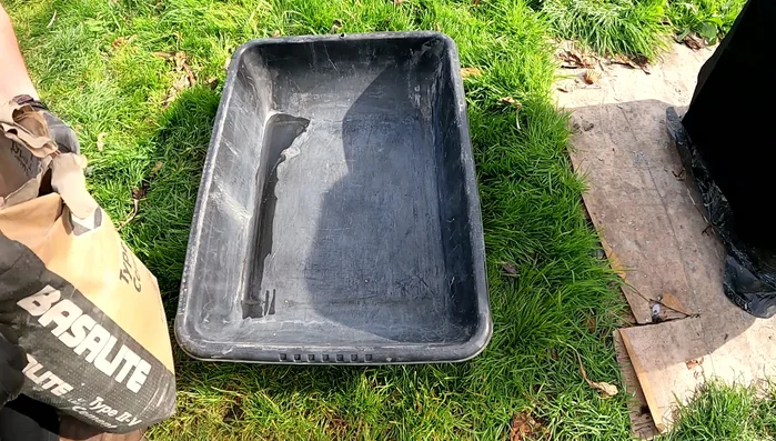 Mix the cement: In a mixing container, combine Portland cement and water gradually, aiming for a cake batter consistency. Avoid a soupy mix and ensure there are no lumps.