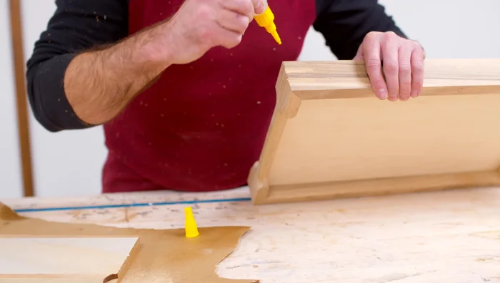 Sand and finish the tray.