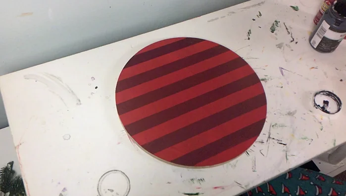 Remove the tape to reveal a more refined checkered pattern.