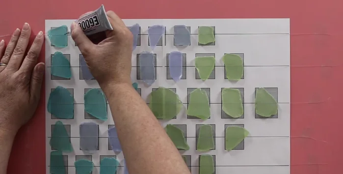 Let the glue dry for 30 minutes.