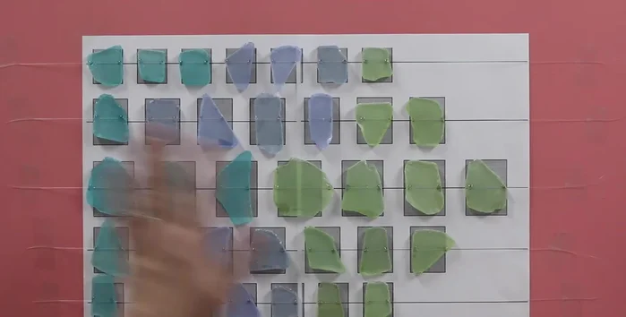 Let the glue dry for 30 minutes.