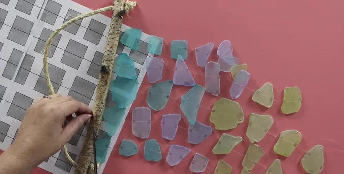 Trim excess fishing line.