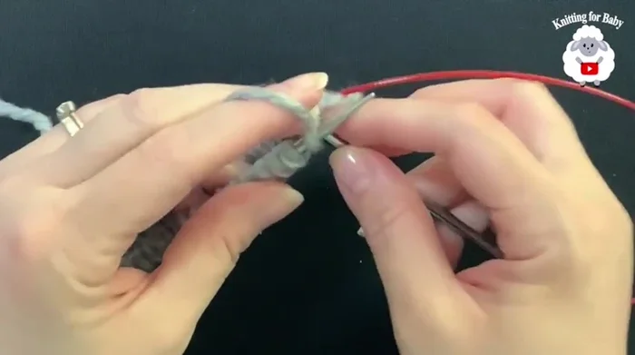 Knit one, purl one ribbing for the brim (5 rows).