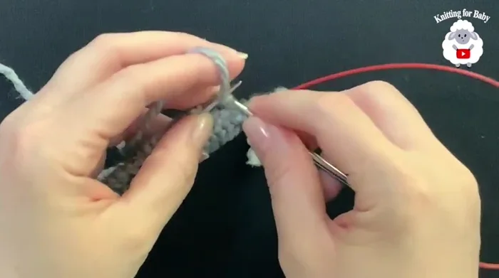 Knit one, purl one ribbing for the brim (5 rows).