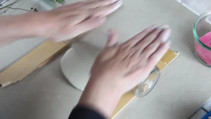 Roll out the clay using thickness guides.