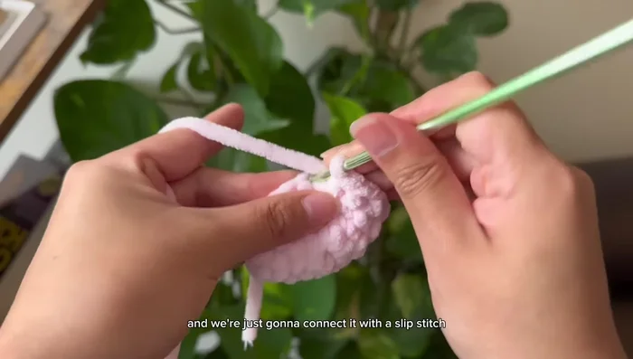 Slip stitch to connect and chain 1.