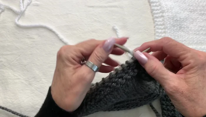 Repeat steps 3-6, alternating colors (e.g., gray, white) to create multiple panels. The number of panels determines the size of the blanket.