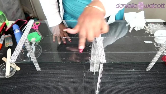 Once the epoxy/glue is dry, complete the diamond wrap edging around the entire centerpiece.