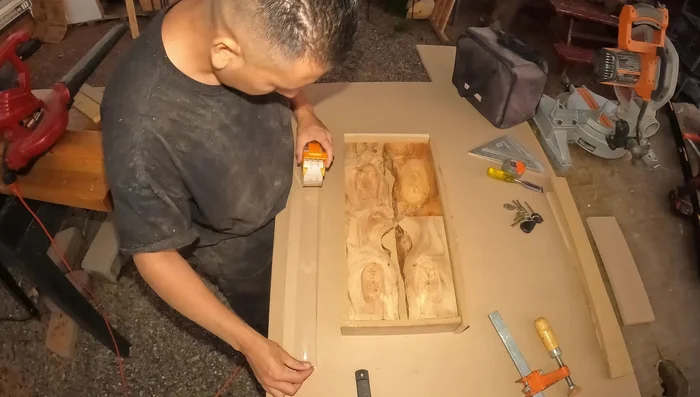 Pour and mix the epoxy resin with desired color pigments.