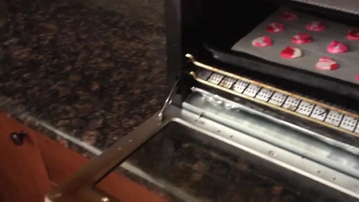 Bake buttons at 275°F (135°C) for 15 minutes.